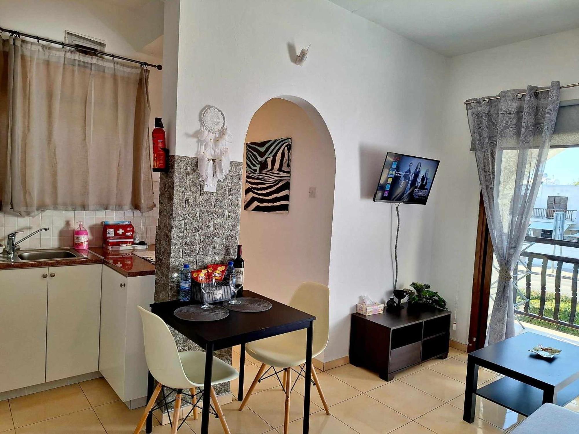 Kato Paphos Apt 400M To The Beach Dış mekan fotoğraf